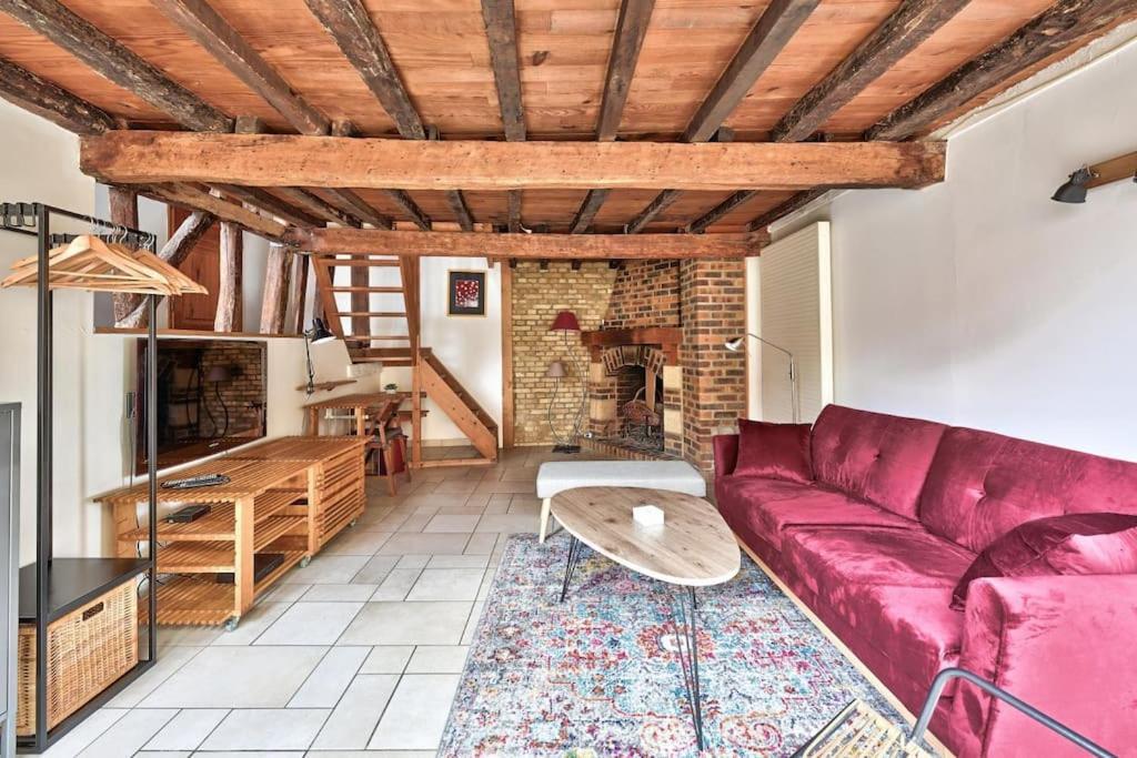 Maison De Ville Spacieuse Et Calme En Plein Coeur D'Αμιάν Εξωτερικό φωτογραφία